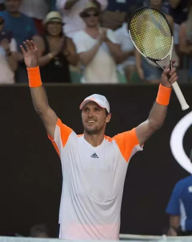 成功晋级女 成功晋级女